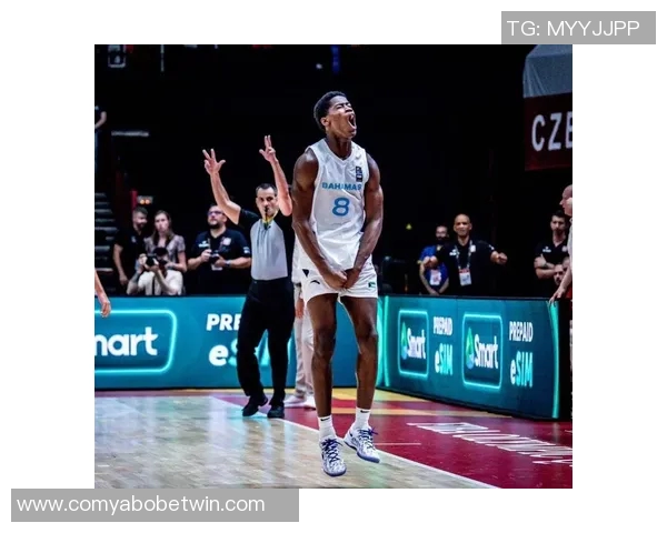 探花秀埃奇库姆闪耀全场攻防俱佳砍下26分助球队展望未来 探花秀埃奇库姆闪耀全场攻防俱佳砍下26分助球队展望未来